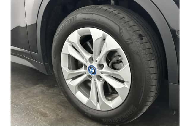 BMW X1 (2022) thumbnail 26