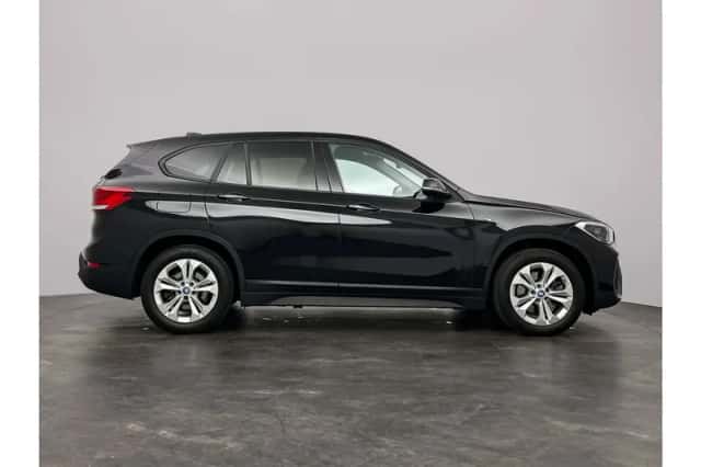 BMW X1 (2022) thumbnail 7
