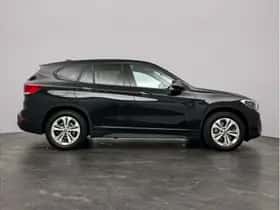 BMW X1 (2022) thumbnail 7