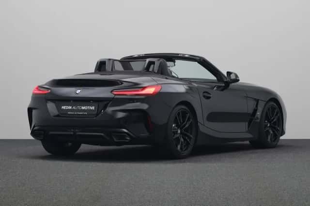 BMW Z4 (2021) thumbnail 2