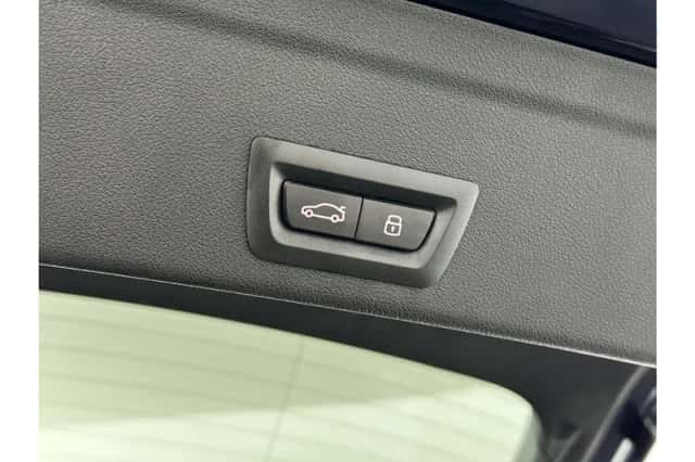 BMW X6 (2025) thumbnail 22