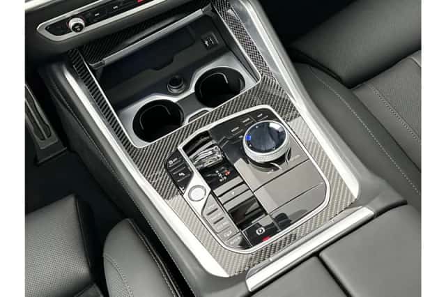 BMW X6 (2025) thumbnail 23