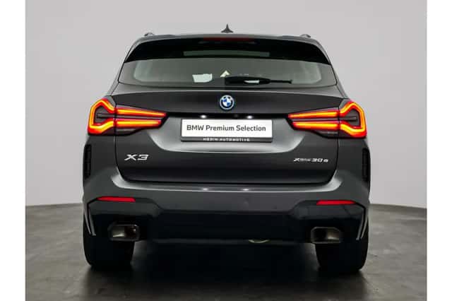 BMW X3 (2022) thumbnail 5