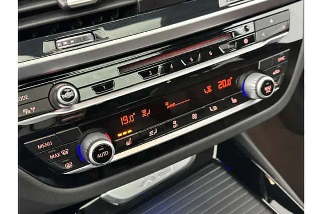 BMW X3 (2019) thumbnail 19