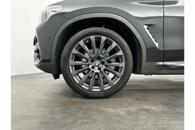 BMW X3 (2019) thumbnail 26