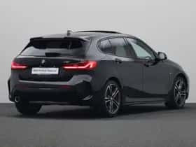 BMW 1-Serie (2024) thumbnail 2