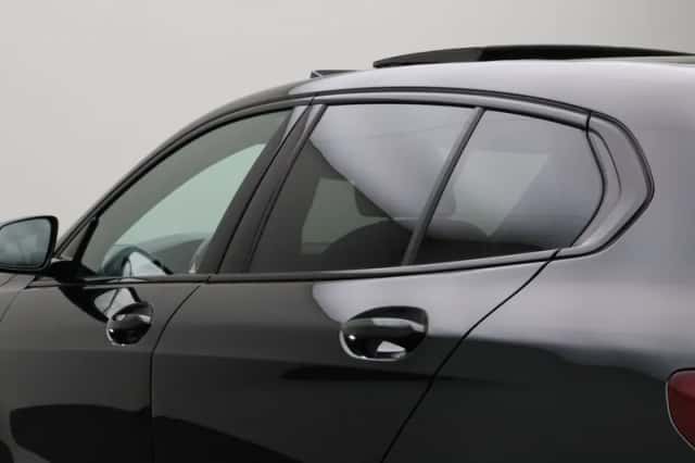 BMW 1-Serie (2024) thumbnail 3
