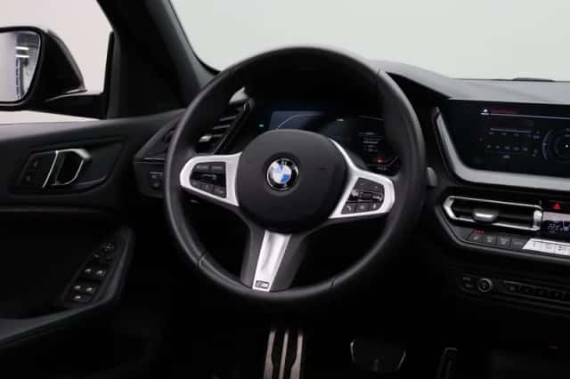 BMW 1-Serie (2024) thumbnail 23