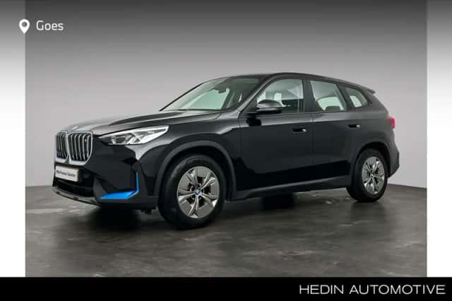 BMW iX1 (2023) thumbnail 1