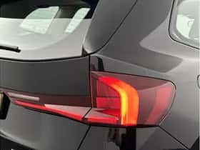 BMW iX1 (2023) thumbnail 12