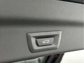 BMW iX1 (2023) thumbnail 13