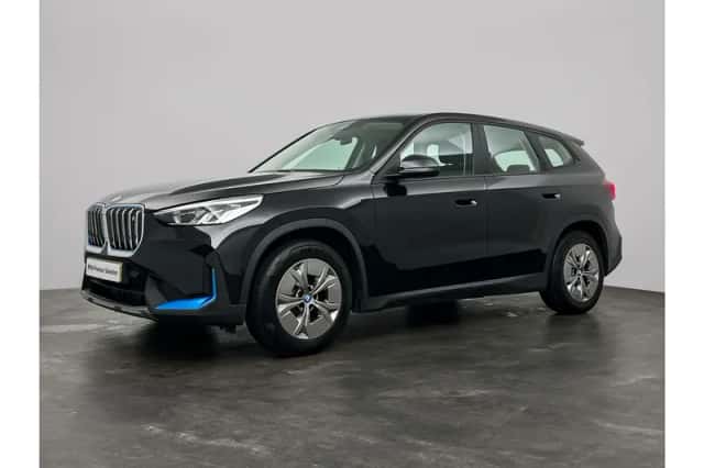 BMW iX1 (2023) thumbnail 26