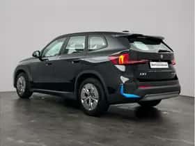 BMW iX1 (2023) thumbnail 4