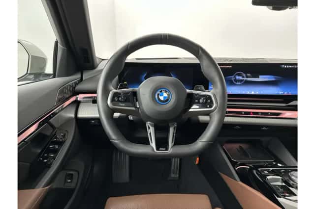 BMW 5-Serie (2025) thumbnail 25