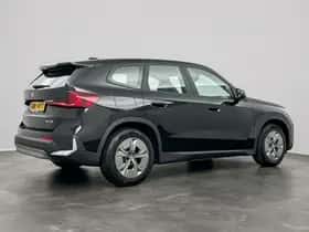 BMW iX1 (2024) thumbnail 2