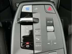BMW iX1 (2024) thumbnail 15