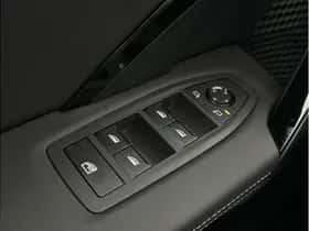 BMW iX1 (2024) thumbnail 23