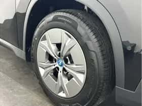 BMW iX1 (2024) thumbnail 25