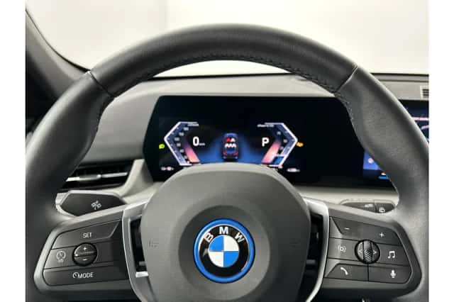 BMW iX1 (2024) thumbnail 37