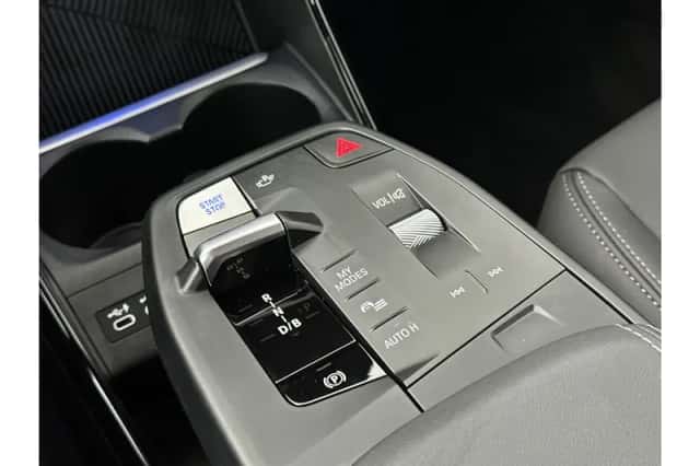 BMW iX1 (2024) thumbnail 46