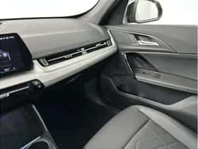 BMW iX1 (2024) thumbnail 47