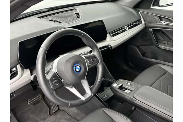 BMW iX1 (2024) thumbnail 49