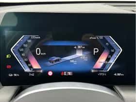BMW iX1 (2024) thumbnail 9