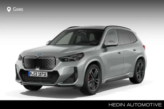 BMW iX1 (2026) thumbnail 1