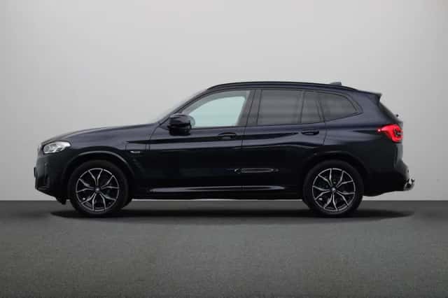 BMW X3 (2021) thumbnail 16