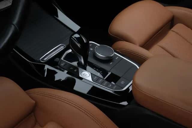 BMW X3 (2021) thumbnail 6