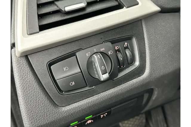 BMW 3-Serie (2020) thumbnail 11