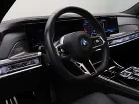 BMW 7-Serie (2024) thumbnail 11