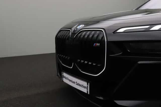 BMW 7-Serie (2024) thumbnail 23