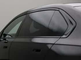 BMW 7-Serie (2024) thumbnail 25