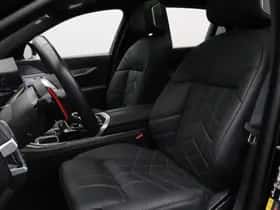 BMW 7-Serie (2024) thumbnail 4