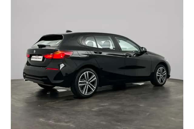 BMW 1-Serie (2023) thumbnail 5