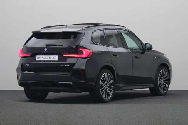 BMW X1 (2025) thumbnail 2