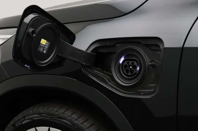 BMW X1 (2025) thumbnail 14