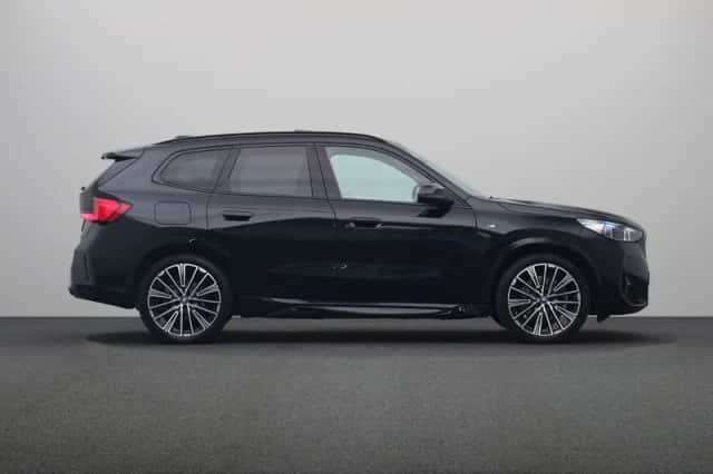 BMW X1 (2025) thumbnail 10