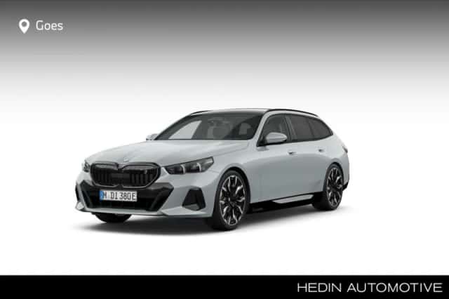 BMW i5 (2026) thumbnail 1