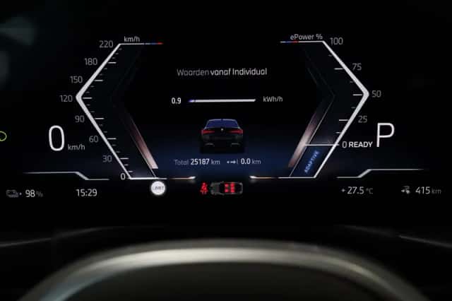 BMW i4 (2025) thumbnail 4