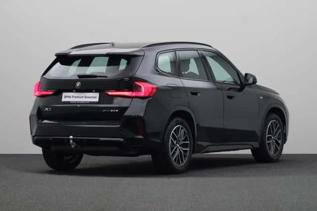 BMW X1 (2025) thumbnail 2