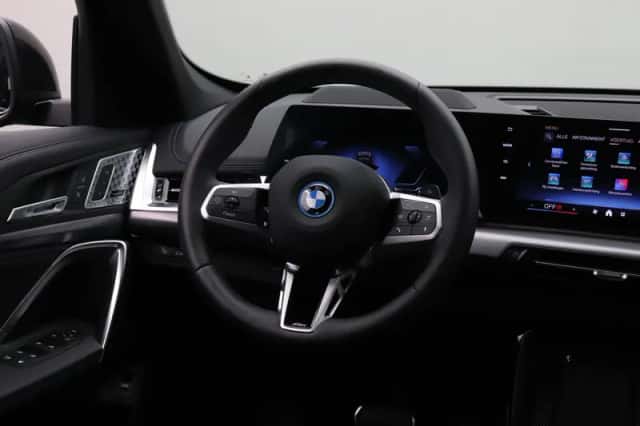 BMW X1 (2025) thumbnail 26