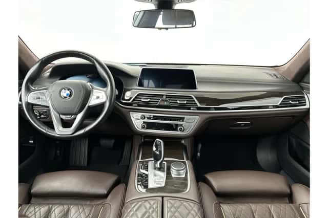 BMW 7-Serie (2019) thumbnail 26