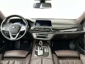BMW 7-Serie (2019) thumbnail 26