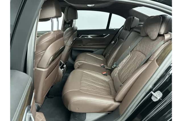BMW 7-Serie (2019) thumbnail 28
