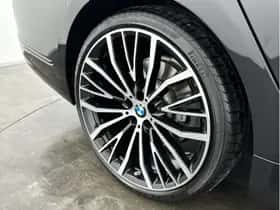 BMW 7-Serie (2019) thumbnail 33