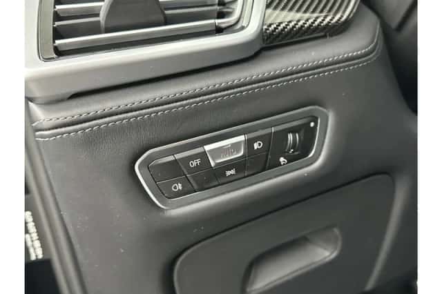 BMW X6 (2022) thumbnail 11