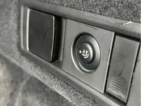 BMW X5 (2020) thumbnail 13