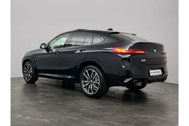 BMW X4 (2025) thumbnail 2